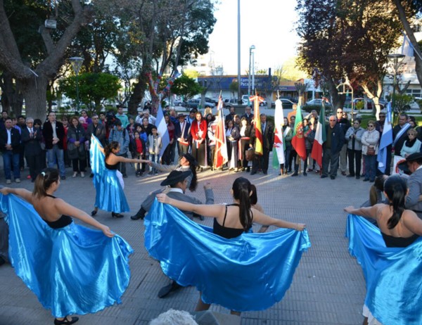 Maderna llamó a “construir una cultura común”.