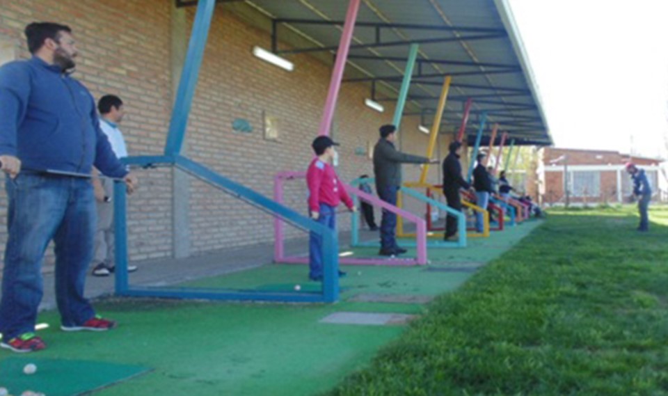 El último domingo se realizó una Clínica para Principantes en el golf.