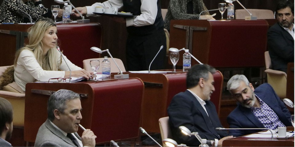 Los diputados también acordaron un nuevo encuentro con los vecinos de la localidad de Dique Ameghino.