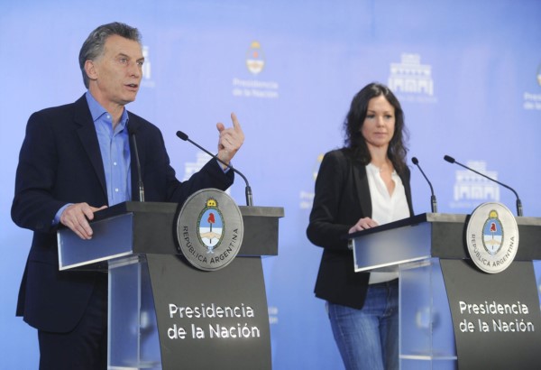 MM estuvo acompañado en la conferencia por la ministra Carolina Stanley.