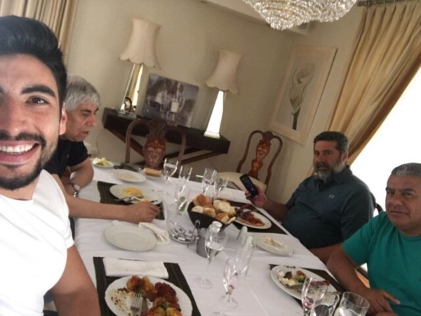 Siguen las reuniones: ahora se juntaron Moyano, Angelici y Chiqui Tapia.