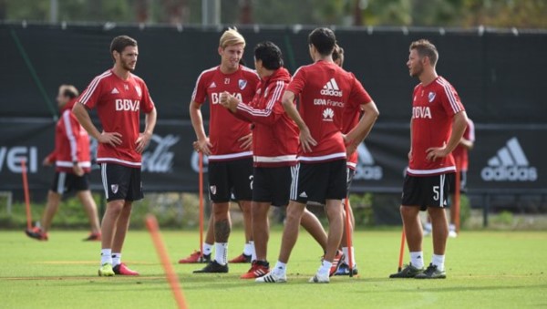 Los titulares de River ayer le ganaron 2-0 (Alario y Driussi) a Chivas USA en un amistoso informar.
