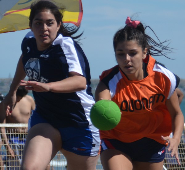 Durante seis días, la 19na edición del Beach Handball se desarrolló en Playa Unión con más de veinte equipos.