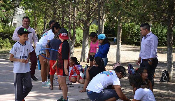 El coordinador municipal visitó las actividades en el predio  de SETIA.