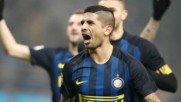 El Inter quita del mercado al ex Boca Ever Banega y le define como "importantísimo"