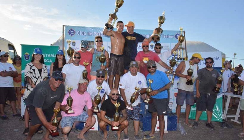 La pareja de Rawson, Pucheta-Lorea, se adjudicó la 52º edición de las 24 horas de Pesca.