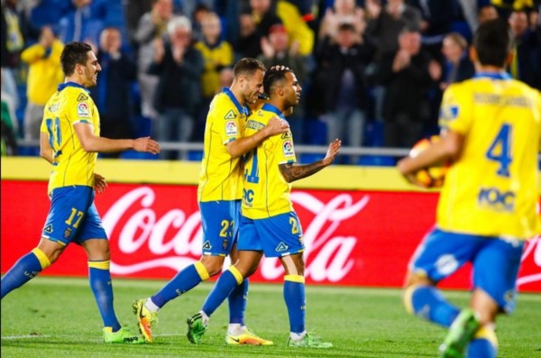 Las Palmas le ganó como local a Valencia en el cierre de la fecha.