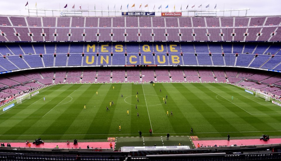 Por el conflicto en Cataluña, Barcelona - Las Palmas jugaron a puertas cerradas en el Camp Nou.