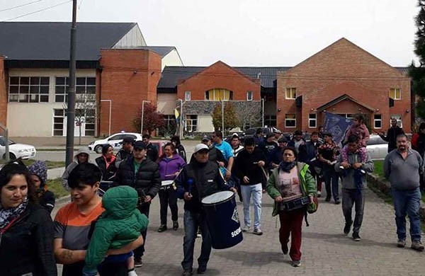 Manifestación. Los trabajadores de la comuna insisten con la representatividad del Sindicato.