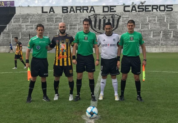 Riestra, que arrancó con -20 puntos, volvió a ganar y ya tiene -12.