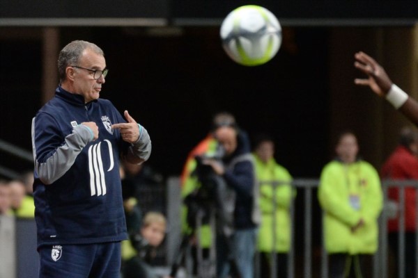 El equipo de Bielsa no levanta y ya está en zona de descenso.