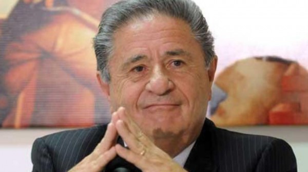 Duhalde insistió en que trabajará por la "reconstrucción del peronismo" y consideró que todos los partidos políticos deben "aggiornarse".