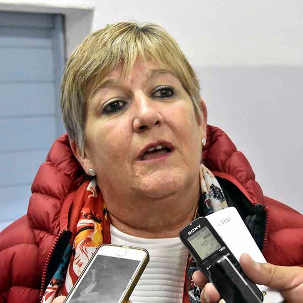 Nancy González, será oradora y Maria Higonet, moderadora.