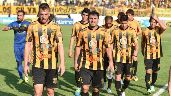 Mitre perdió el invicto en su primera temporada en la B Nacional.