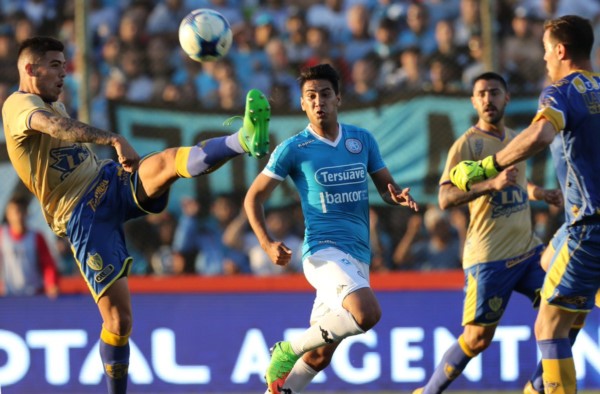 En cancha de Unión de Santa Fe, Atlanta dio la sorpresa ante Belgrano.