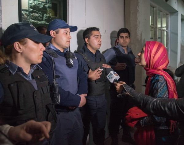 Miembros de la comunidad mapuche reclamaron, luego de la muerte de un hombre.