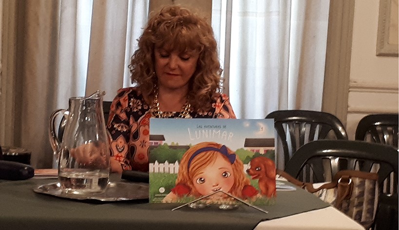 Gladys Abilar estará presentando su libro “Las Aventuras de Lunimar”.