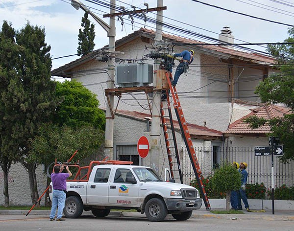 Los operarios que estaban en el lugar raudamente actuaron bajo protocolo. Su colega está fuera de peligro