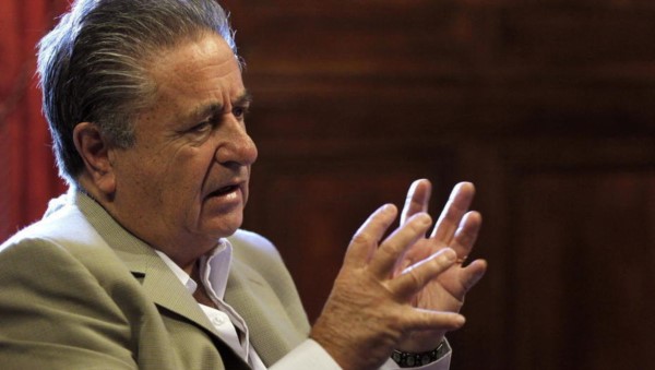 "El kirchnerismo es una etapa superada. Es como el menemismo, como el duhaldismo y como todos los ´ismos´ que hubo en Argentina", manifestó Duhalde.