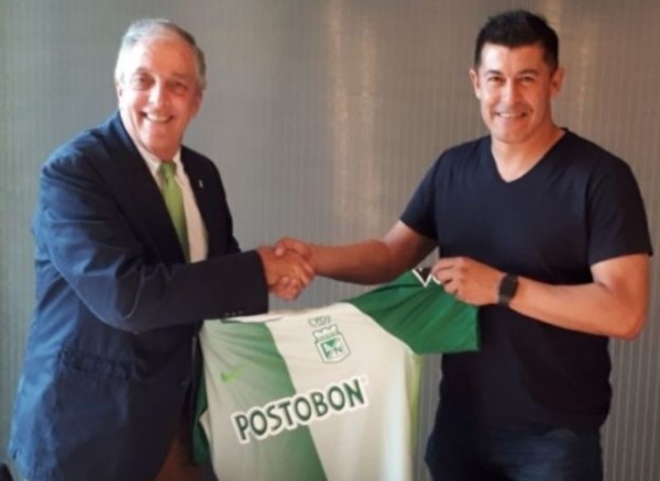 Jorge Almirón fue presentado como nuevo entrenador de Atlético Nacional de Medellín.