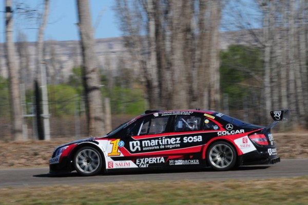 Agustín Canapino hizo la pole del TRV6 en el autódromo de Paraná.
