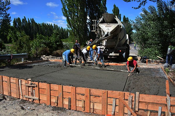 Hormigón. El municipio estima que a principios de enero ya se podrá habilitar el tránsito en la Murga. 
