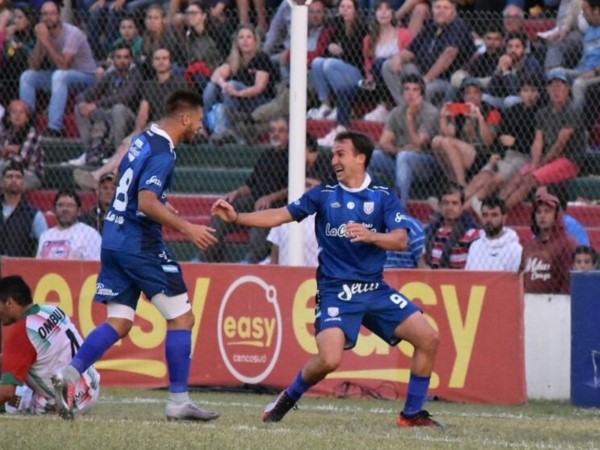Stefano Brundo, Lucas Pittinari y Gonzalo Klusener (foto) anotaron para Rafaela.