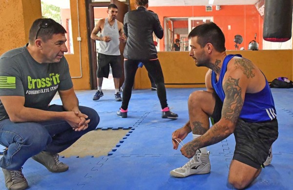 Lucas Matthysse ofreció una entrevista exclusiva en su último entrenamiento en la ciudad de Trelew.