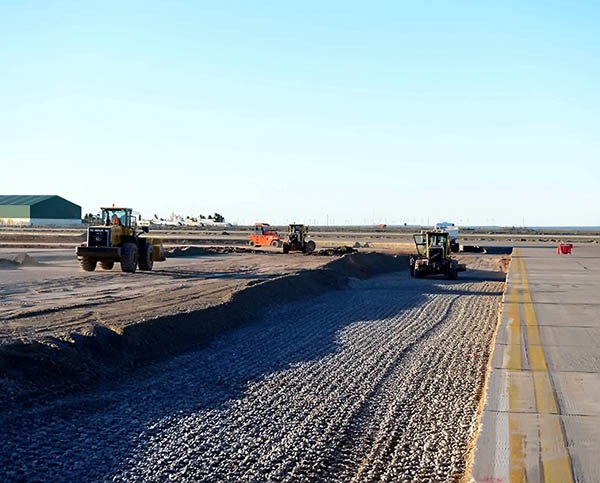 Trabajos. Una vez terminada la pista tendrá el dole de amplitud.