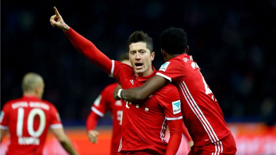 Lewandowski salvó al Bayern Múnich de la derrota ante el Hertha Berlín en la Bundesliga.