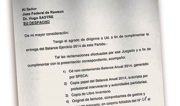 Uno de los documentos que se acercaron al juez federal Sastre.