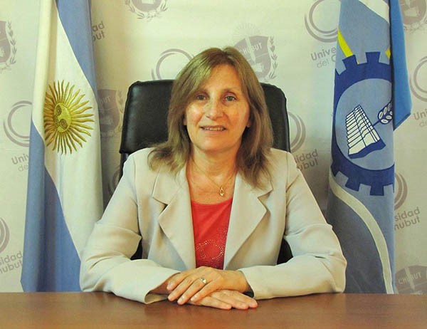 Titular. Di Perna, la responsable de la casa de altos estudios.