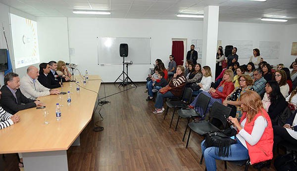 La capacitación contó con el aporte de entidades públicas y privadas.