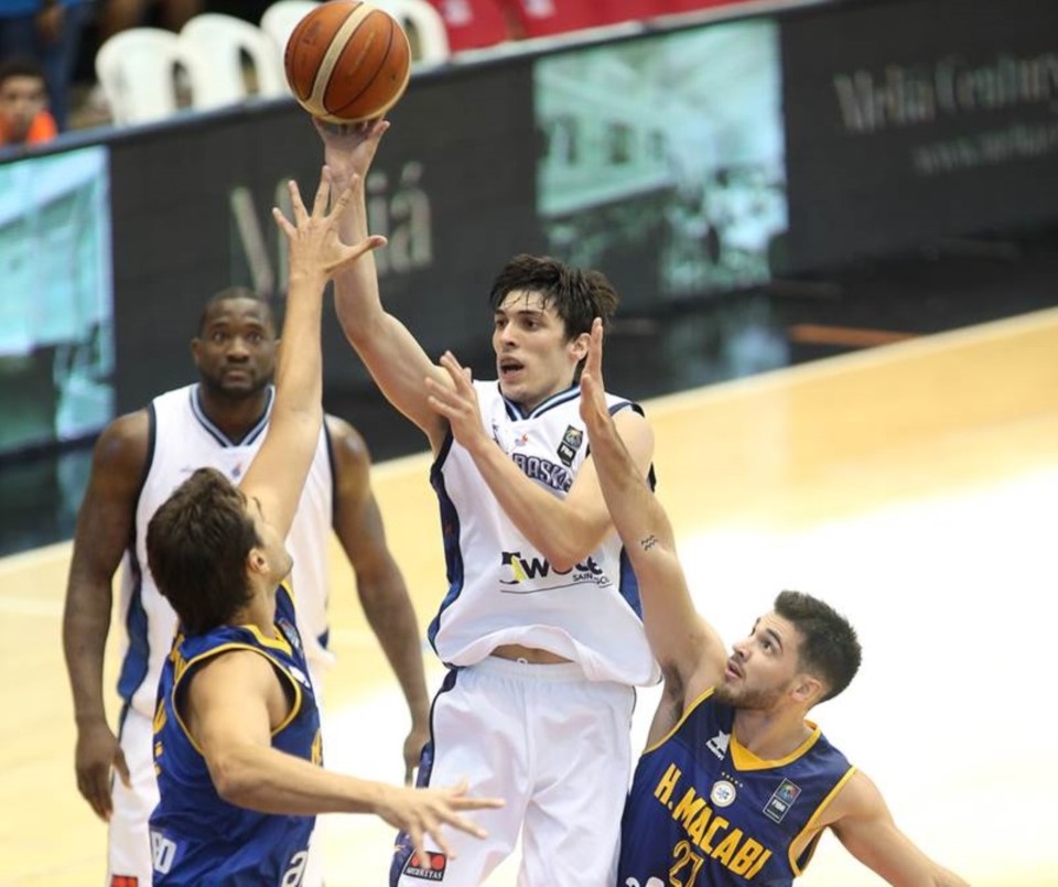 Heroico y conmovedor: Bahía remontó 20 puntos, venció a Hebraica y está en el Final 4.