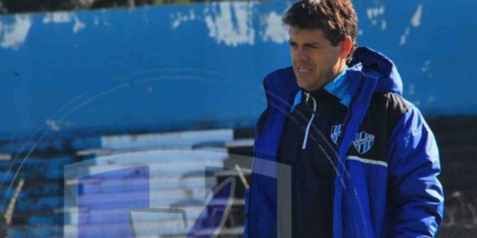 De La Riva: "En el gremio de técnicos se vota los 29 de febrero a las 3 de la mañana" .