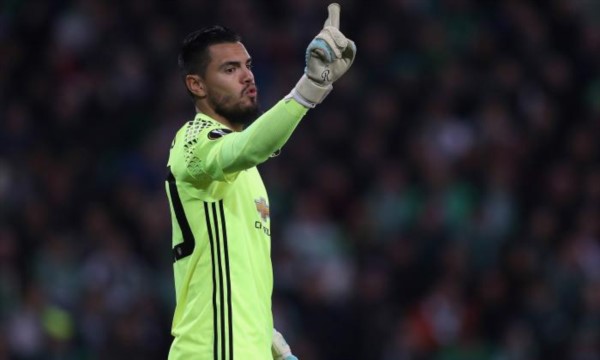 "Chiquito" Romero volvió a ser titular en el empate en tierra rusa.