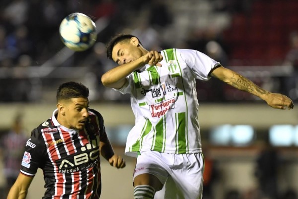 "Chaca" pone en riesgo el segundo lugar de Brown, que juega este jueves.
