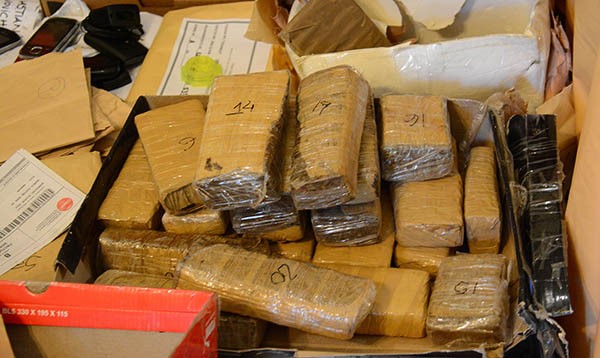 “Verano blanco”. Así se llamó el operativo que desarticuló una banda narco que vendía en tres provincias droga que venía del exterior.