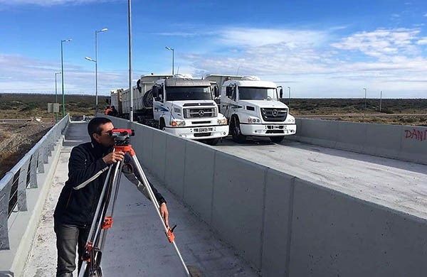 Mediciones. Los técnicos de la constructora sacaron números y concluyeron que hay buena resistencia. 