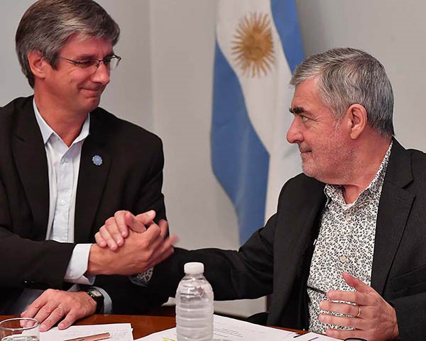Manos. Ongarato valoró las obras que se llevan adelante en Esquel.