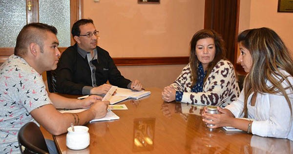 Encuentro. Funcionarios y emprendedores buscan mejorar la calidad de vida de un sector vulnerable.