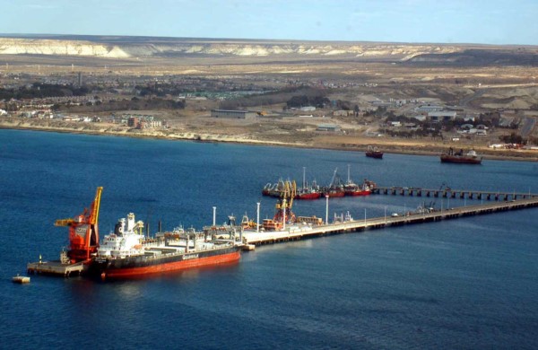 La obra del Muelle Storni fue licitada y adjudicada, pero nunca se puso en marcha.