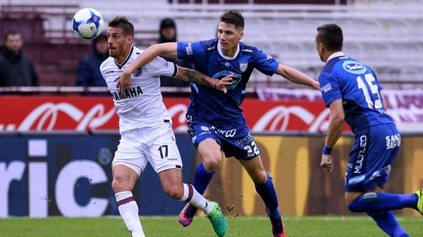 Lanús volvió a sonreír con una victoria ante Atlético Rafaela.