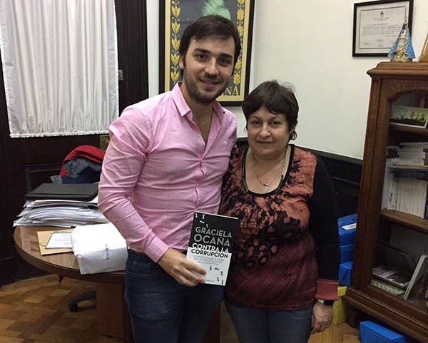 El encuentro entre Torres y la dirigente Ocaña en Buenos Aires.