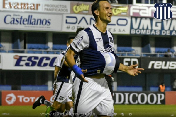 Talleres, con gol de penal de Klusener, viene de ganar por Copa Argentina. Hoy va por Atlético Tucumán en el torneo.