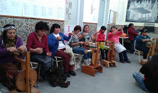 La demostración de las artesanas de sus conocimientos. 