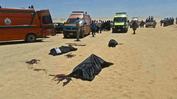 Egipto toma represalias contra la matanza de cristianos y lanza un ataque aéreo en Libia.