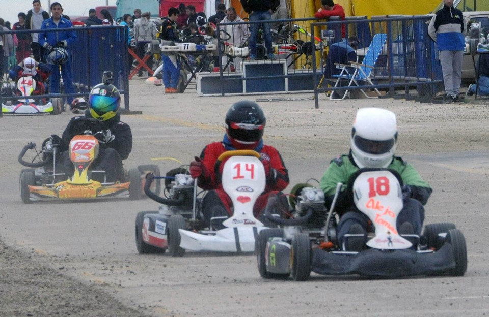 El domingo se disputará la tercera fecha del campeonato de karting de tierra chubutense en Puerto Madryn.