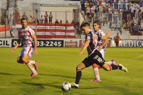 Chacarita perdió la chance de superar a Chicago y Brown (PM) para meterse en puestos de ascenso. 