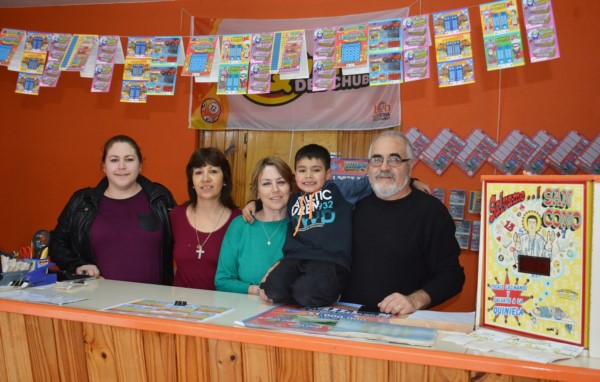 La boleta ganadora se vendió en la agencia 4.001 de la familia Rodríguez